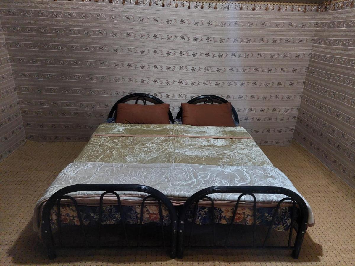 Wadi Rum Oryx Hostel & Tours ภายนอก รูปภาพ