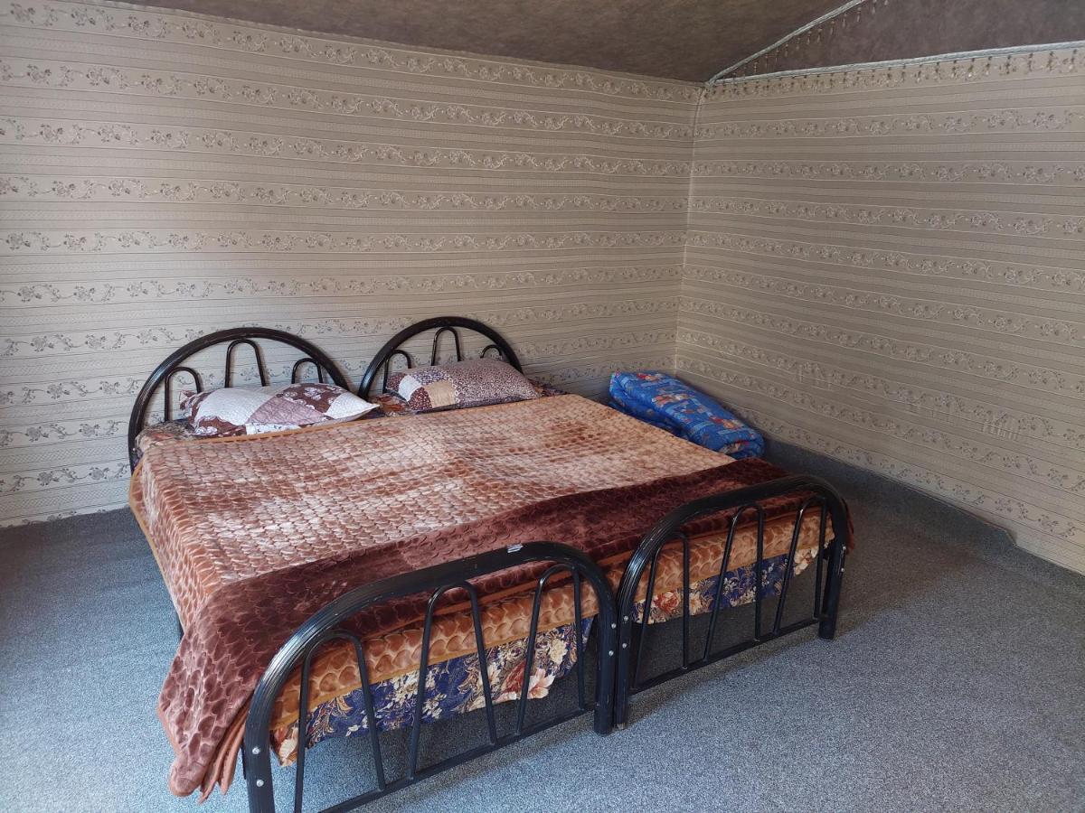 Wadi Rum Oryx Hostel & Tours ภายนอก รูปภาพ