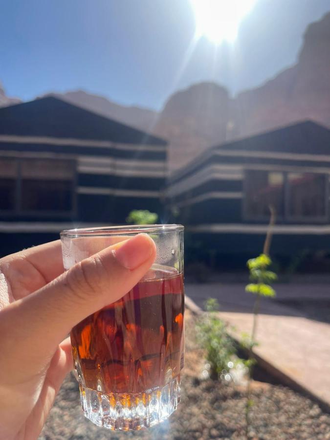 Wadi Rum Oryx Hostel & Tours ภายนอก รูปภาพ