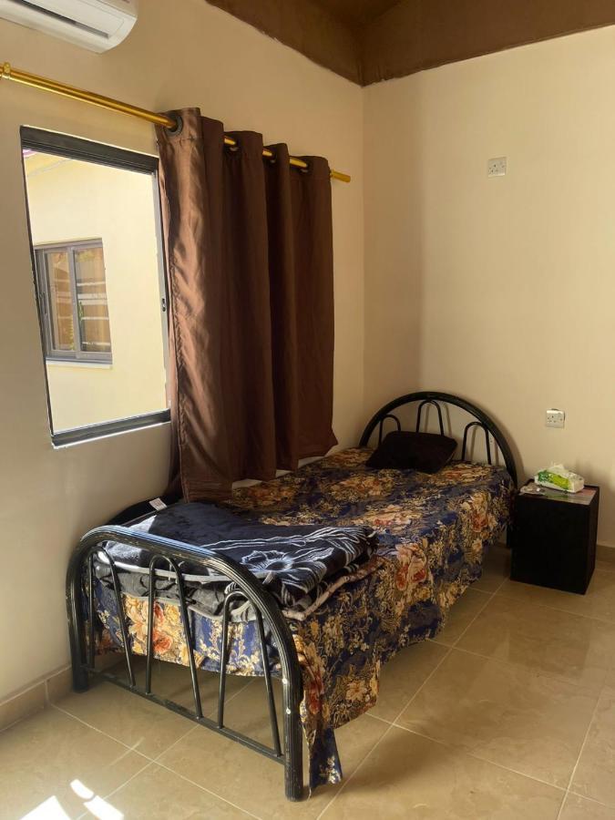 Wadi Rum Oryx Hostel & Tours ภายนอก รูปภาพ